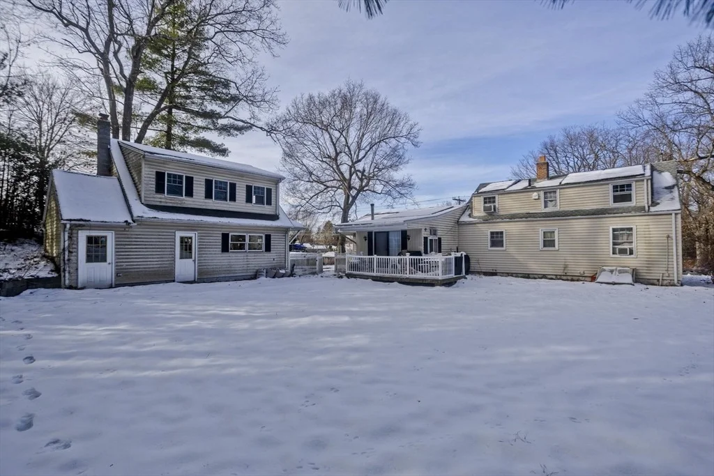 Photo of 647 Plumtree Rd