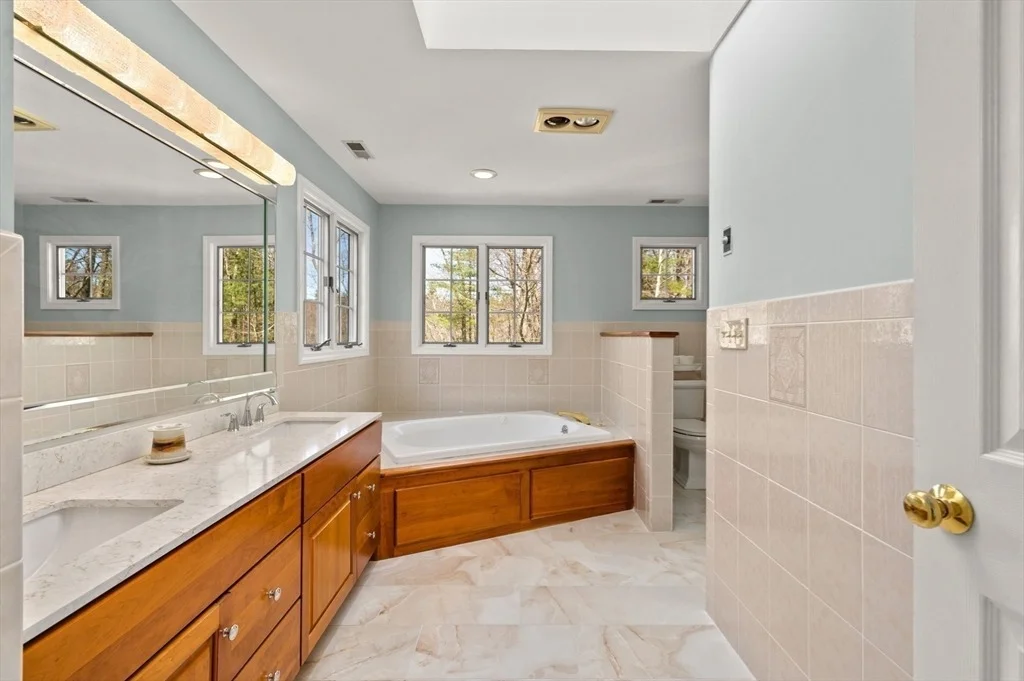 Photo of 21 Freedom Dr