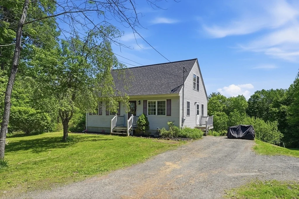 Photo of 277 Walnut Hill Rd