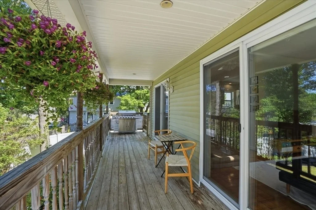 Photo of 111 Wompatuck Rd