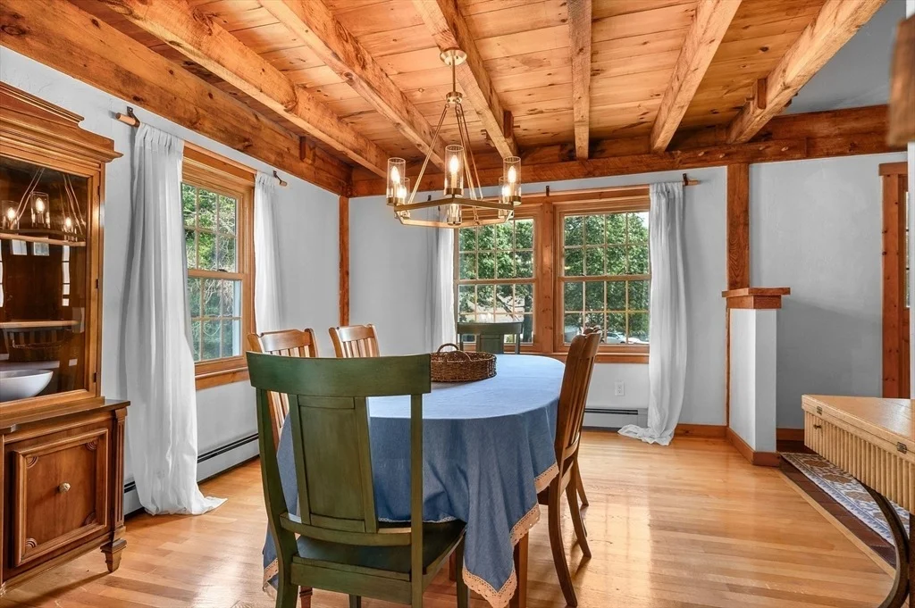 Photo of 17 Cedar Point Cir