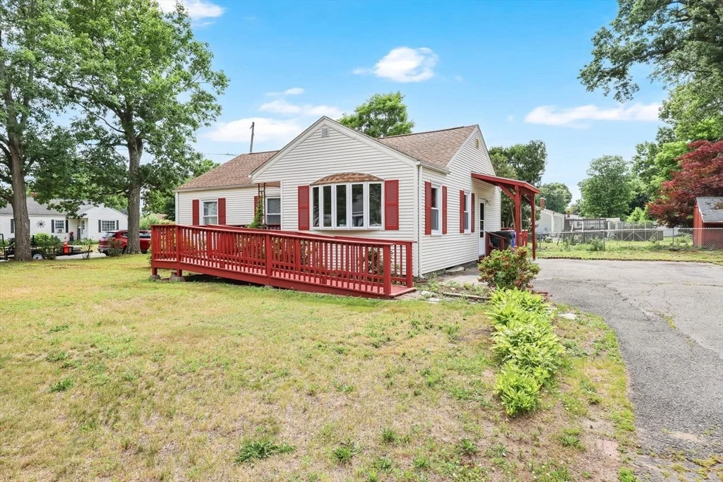 Photo of 232 Almira Rd