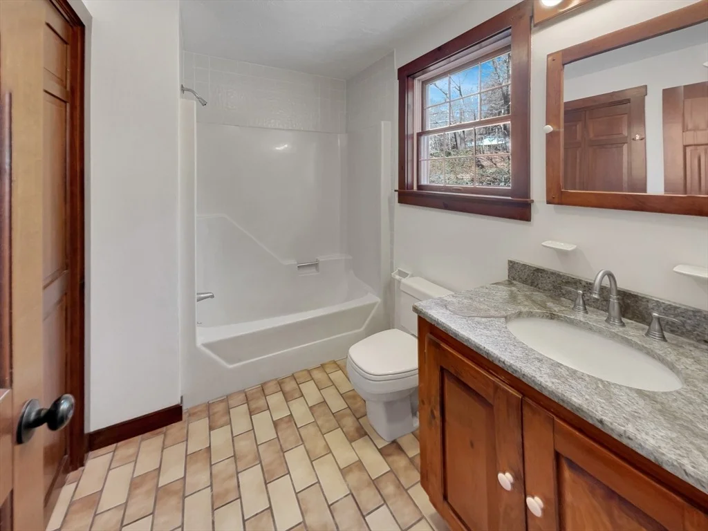Photo of 60 Pine Ave