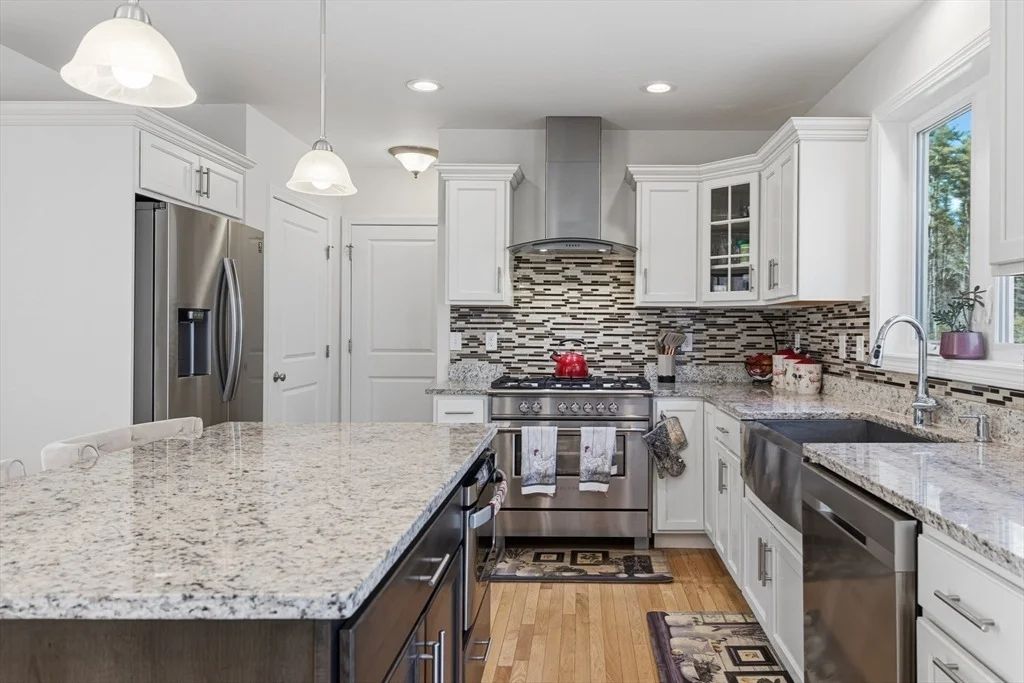 Photo of 162 Bayberry Rd