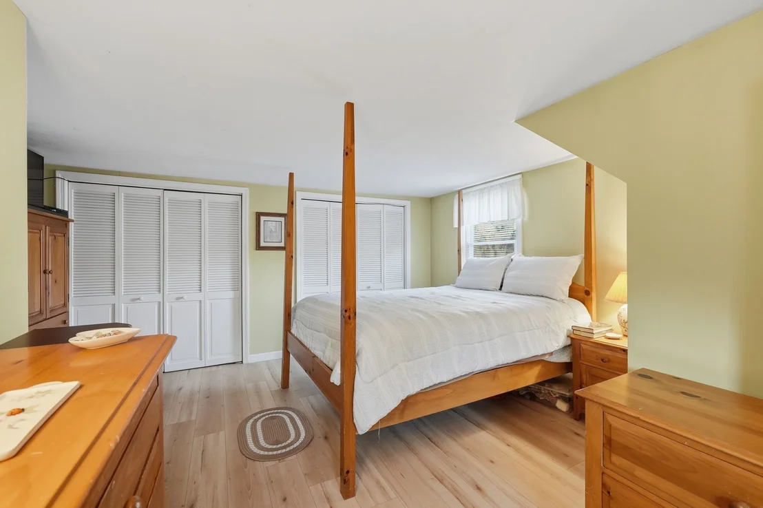 Photo of 57 Parkview St