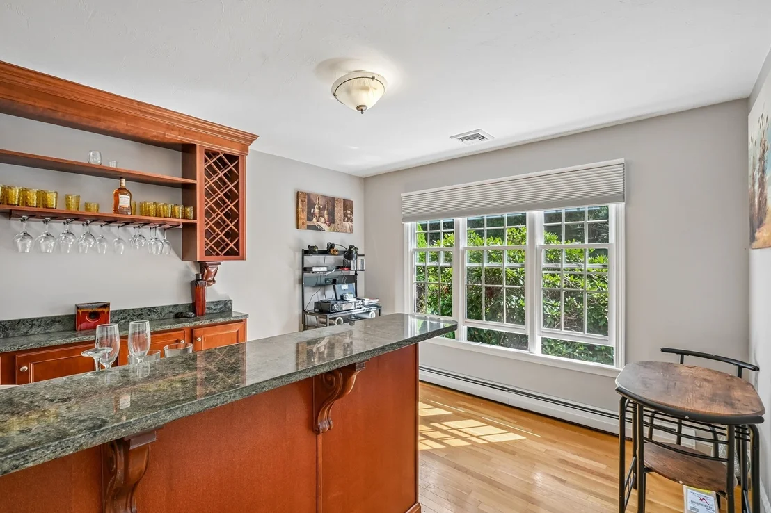 Photo of 8 Tiffany Rd