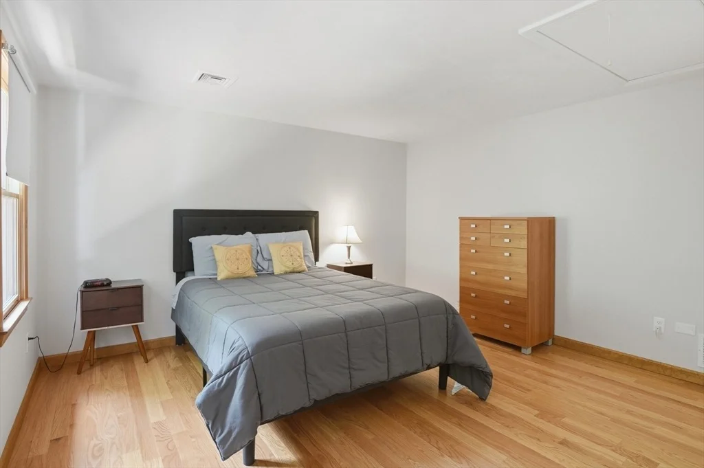 Photo of 19 Jencks Road