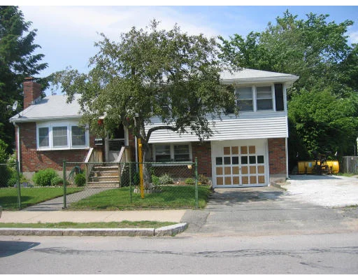 Photo of 8 Villa St