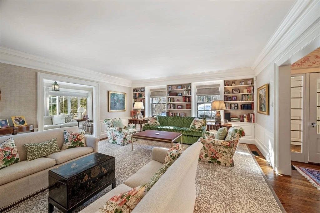 Photo of 45 Forest Ave