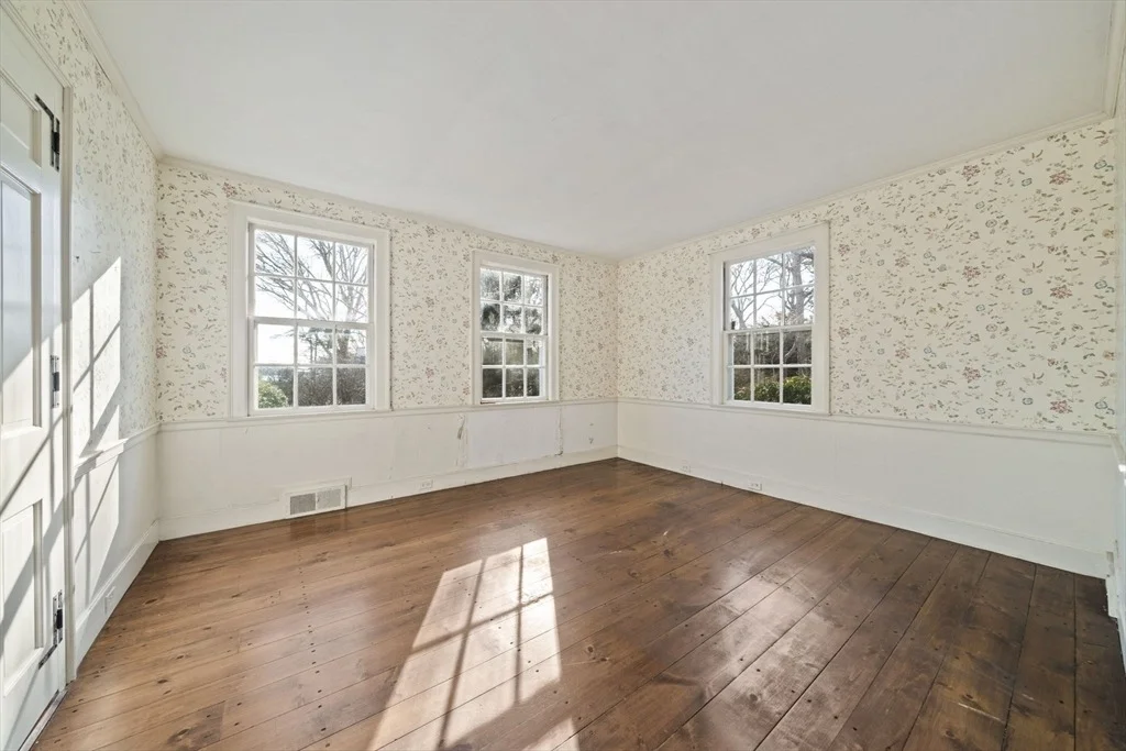 Photo of 18 Winfield Way