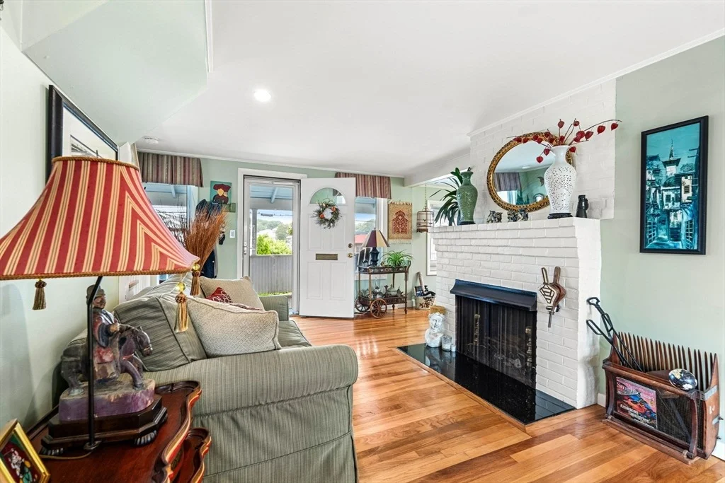 Photo of 13 Riverside Rd