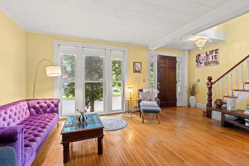 Photo of 9 Sheridan Road