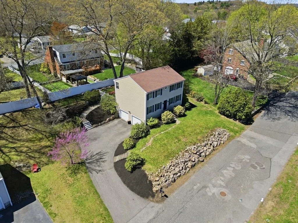 Photo of 23 Bellmore Rd