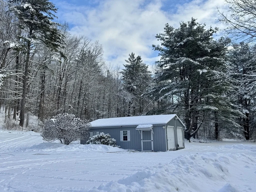 Photo of 1451 Route 2