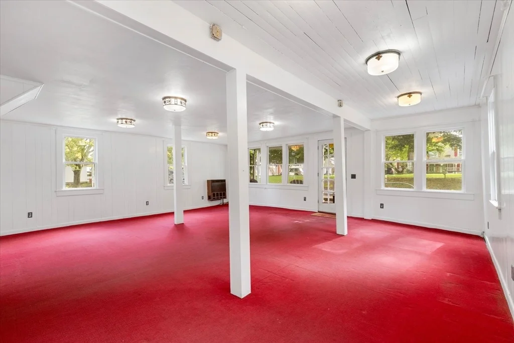 Photo of 35 Valley Ave