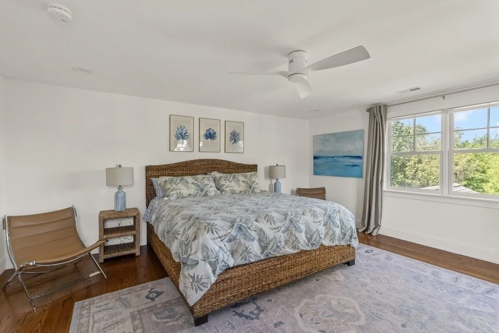 Photo of 128 Gilson