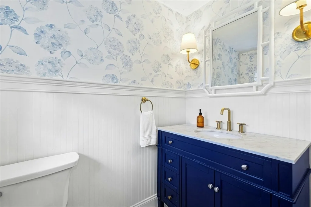 Photo of 266 Willowgate Rise