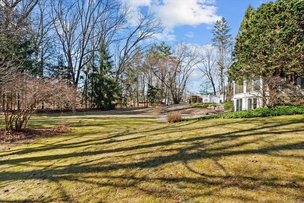 Photo of 35 Lucas Dr