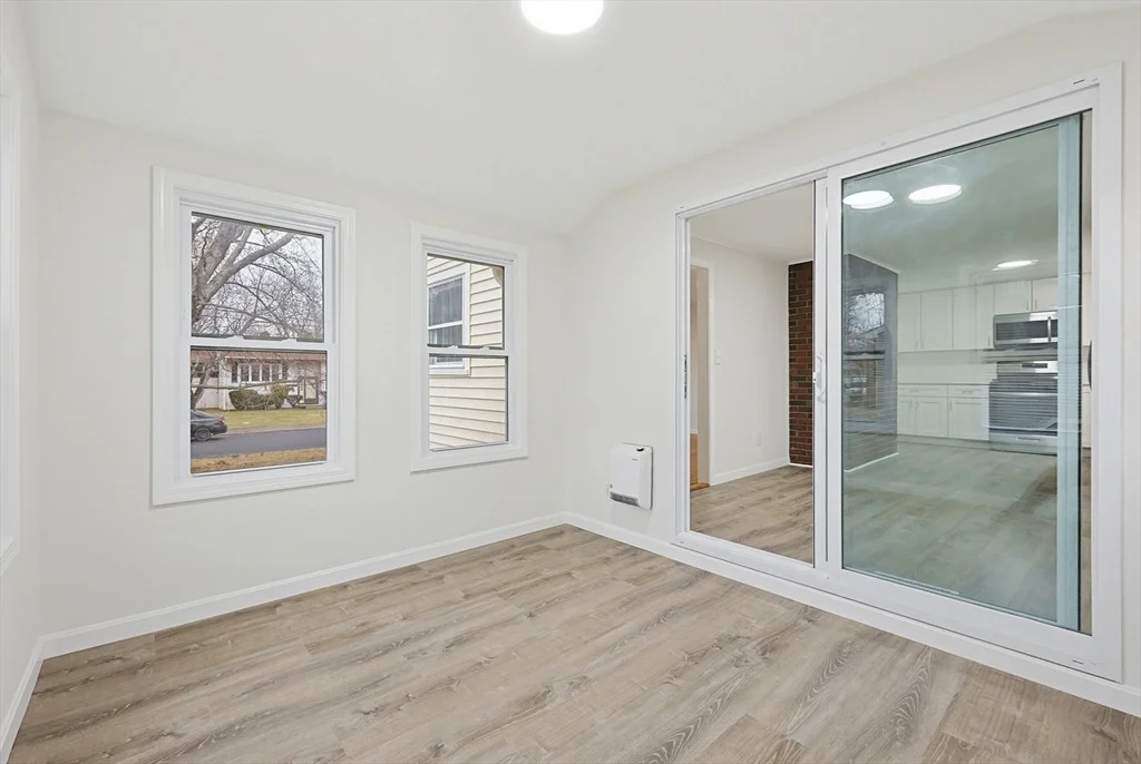 Photo of 58 Ray Ave
