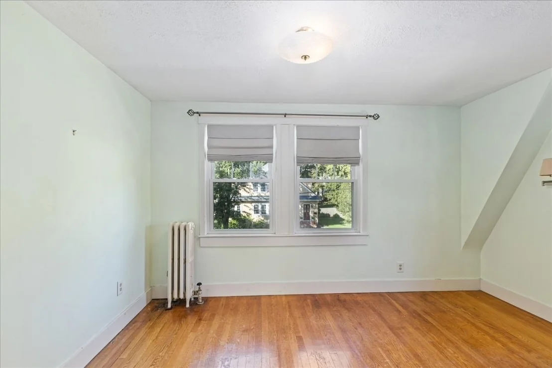 Photo of 2 Houston Avenue