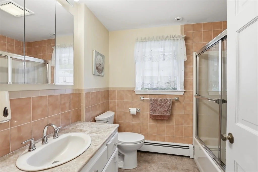 Photo of 1 Alderbrook Lane