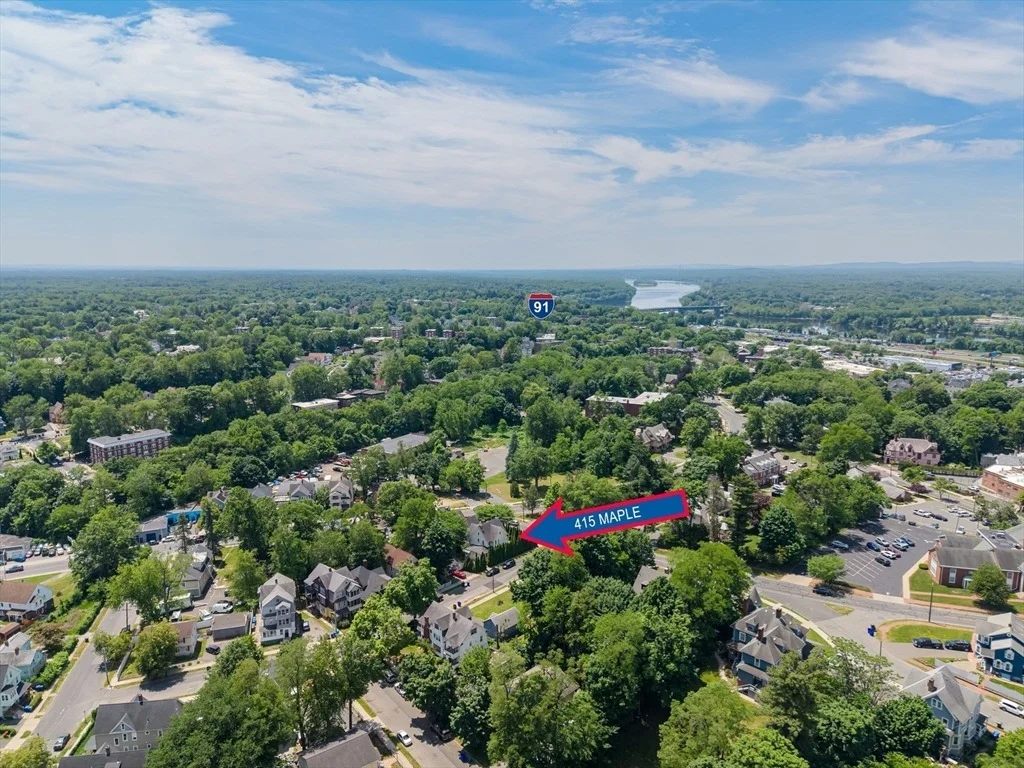 Photo of 415 Maple St