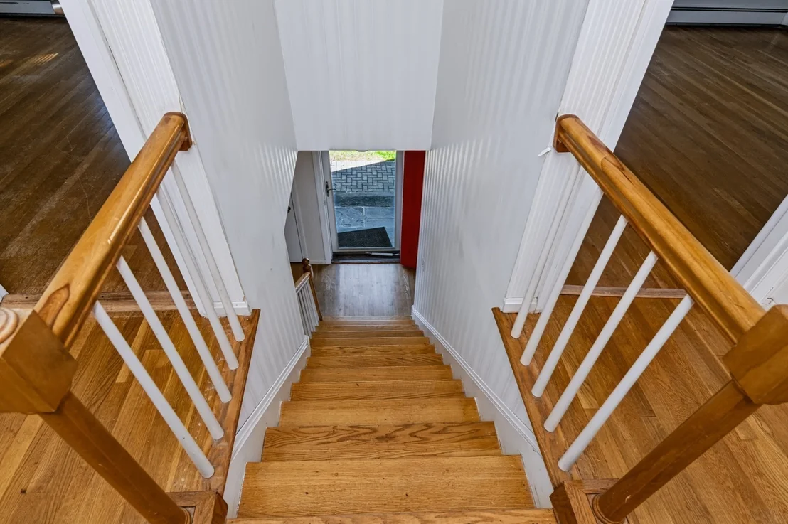 Photo of 14 Cunningham Dr