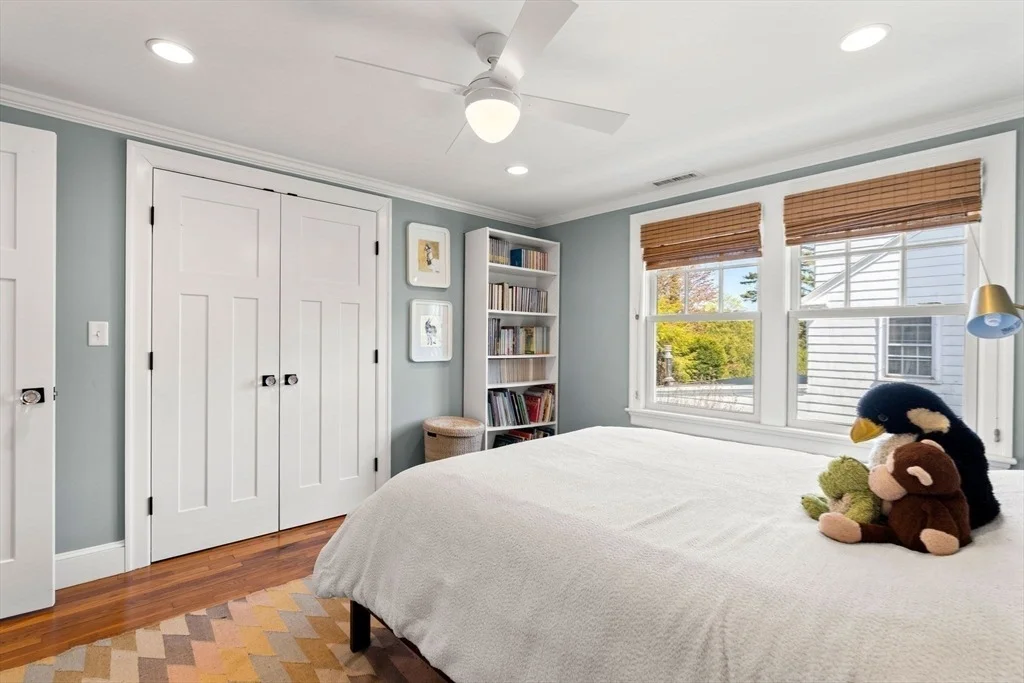 Photo of 18 Rose Ave