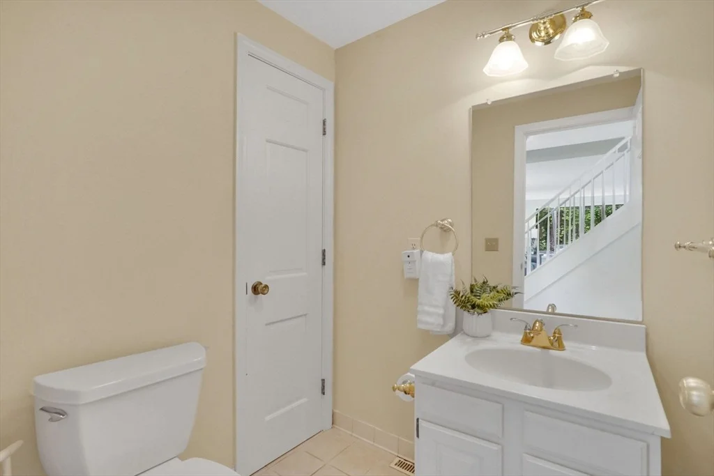 Photo of 4 Highmoor Dr