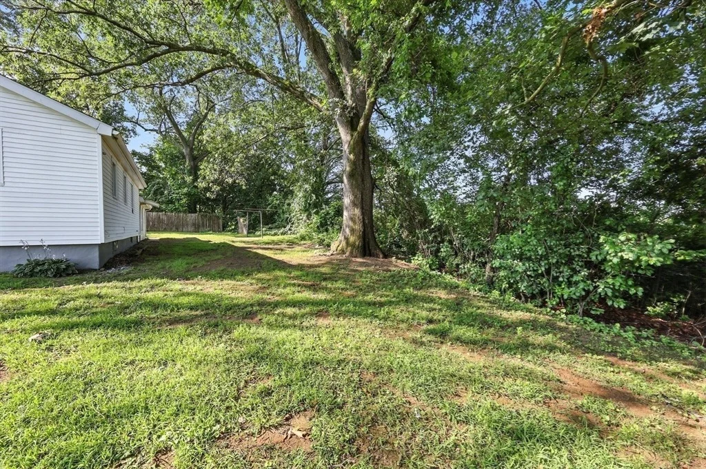 Photo of 69 Willard Ave