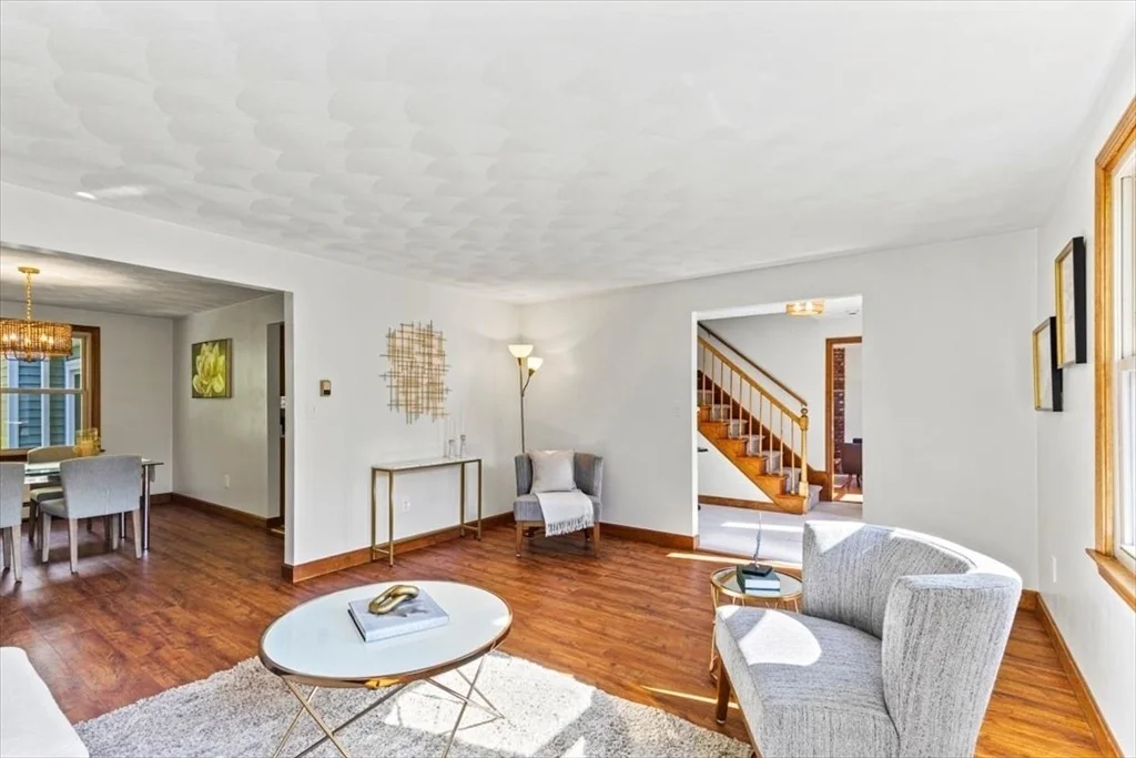 Photo of 480 Sharpners Pond Road