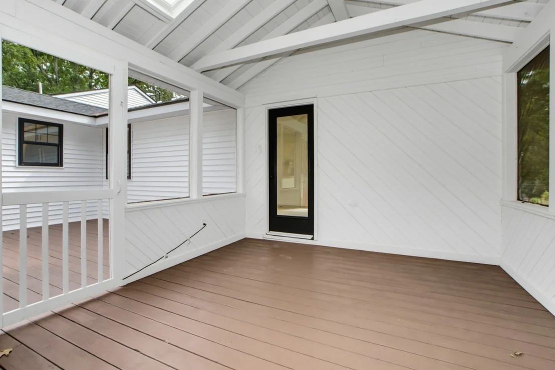 Photo of 33 Cheryl Ln