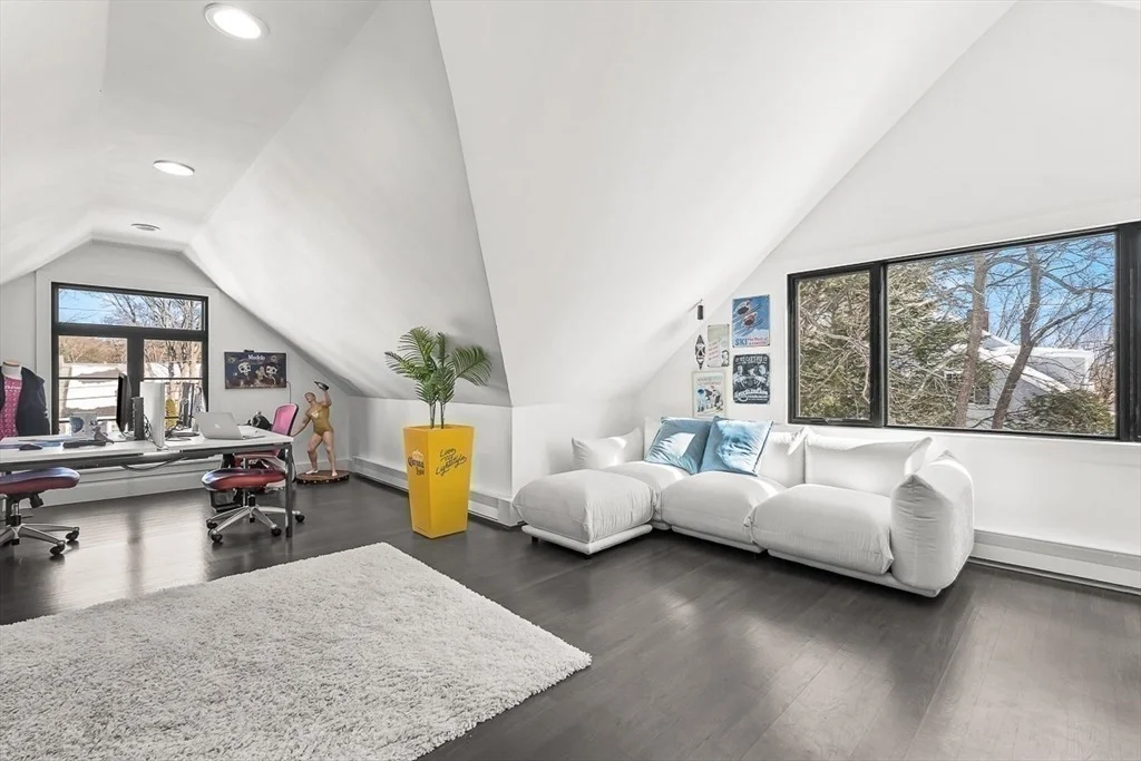Photo of 22 Cranmore Rd