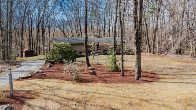 Photo of 9 Hampton Ln