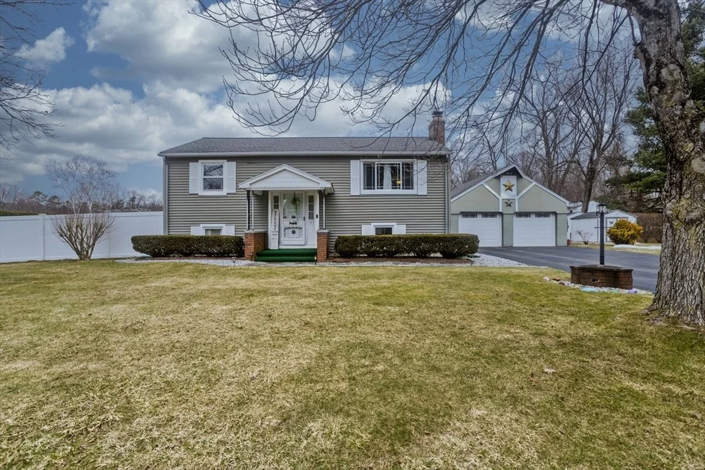 Photo of 125 Pondview Dr