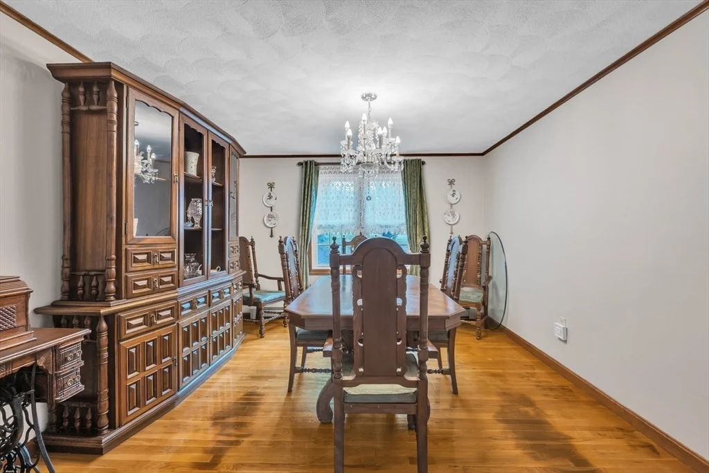 Photo of 143 Charlton Rd