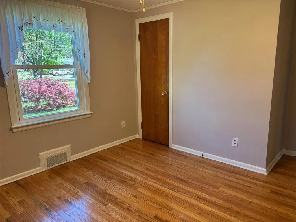 Photo of 65 Brookside Circle