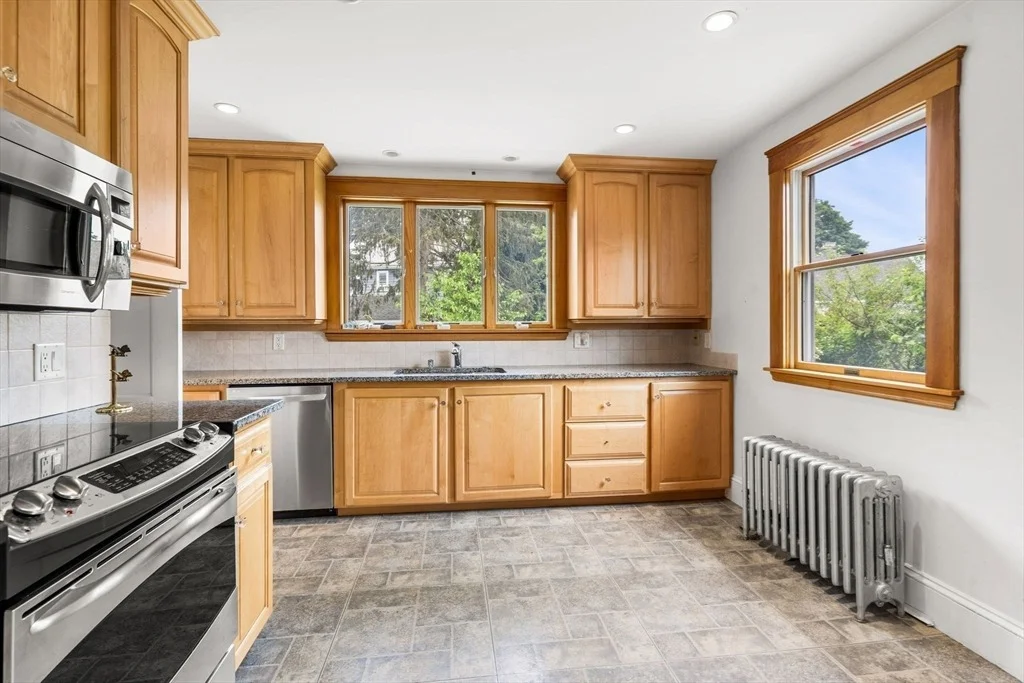 Photo of 8 Auburn Rd