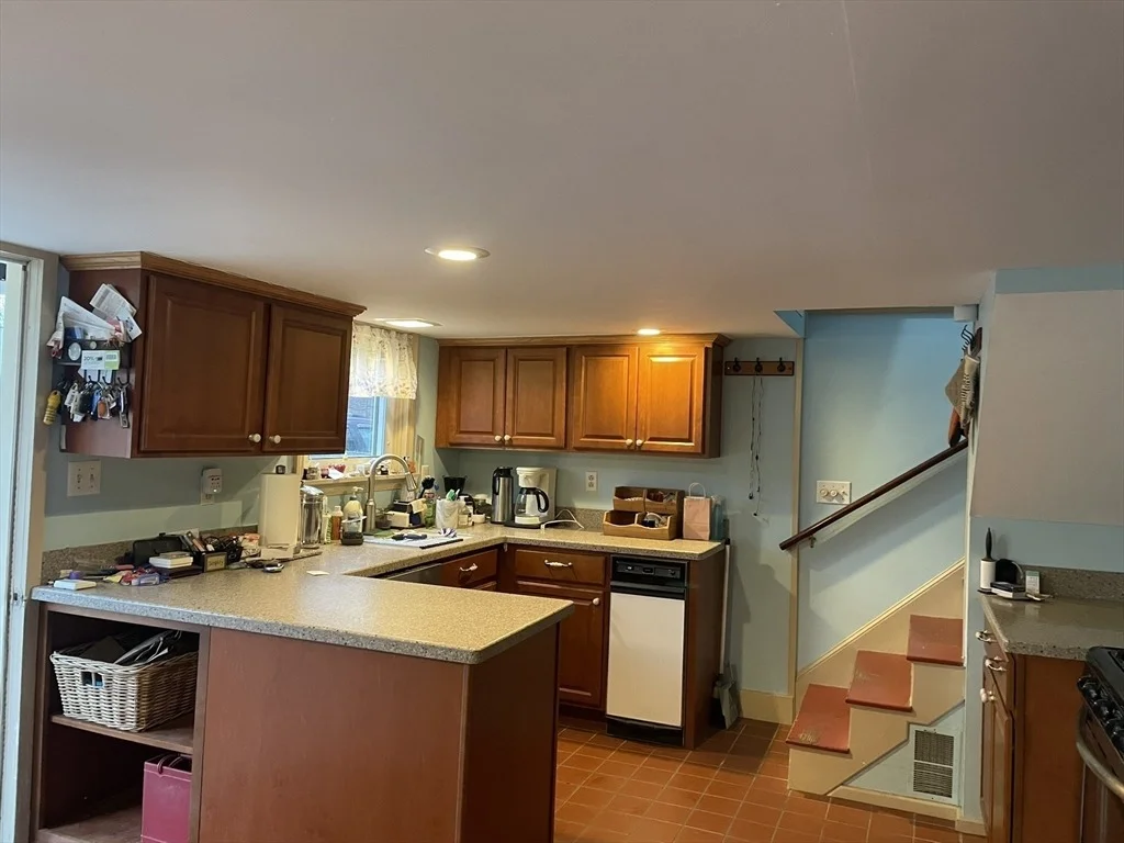 Photo of 55 Cogswell Ave