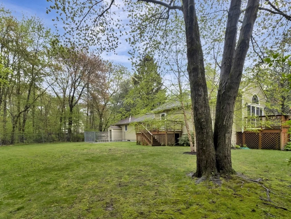 Photo of 93 Spring Hill Dr