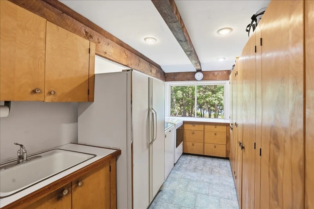Photo of 40 Kittiwake Ln