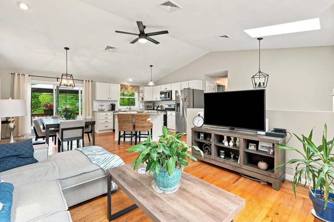 Photo of 32 Mountaindale Rd
