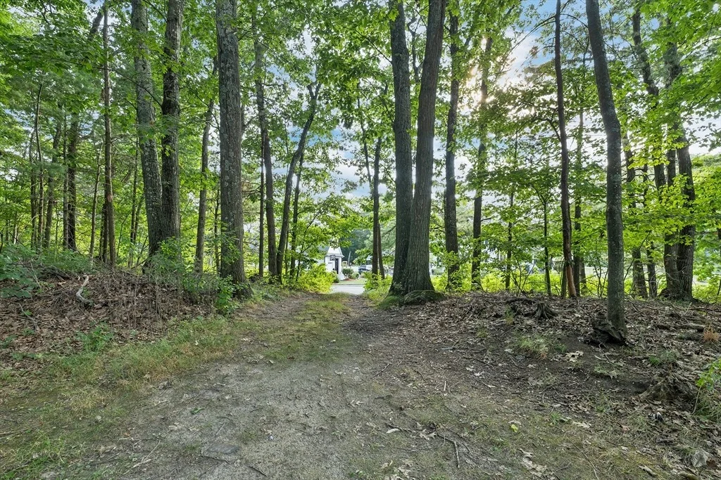 Photo of 160 Pelczar Rd