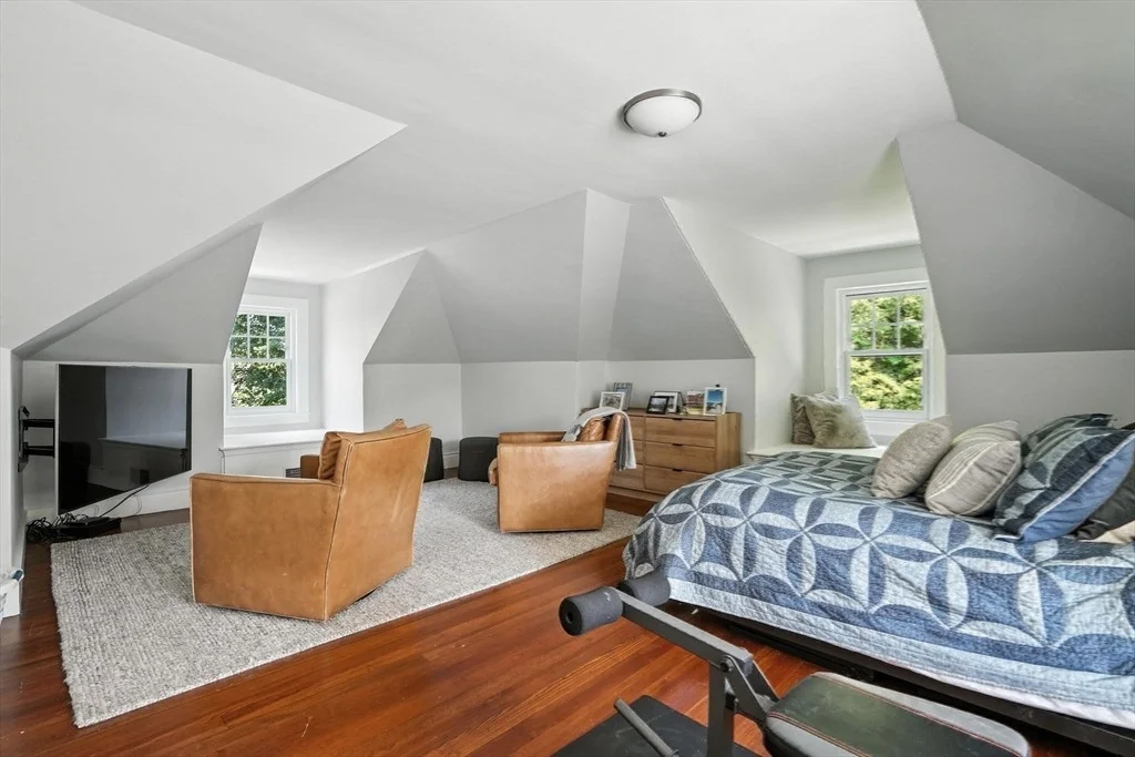 Photo of 15 Winthrop Road