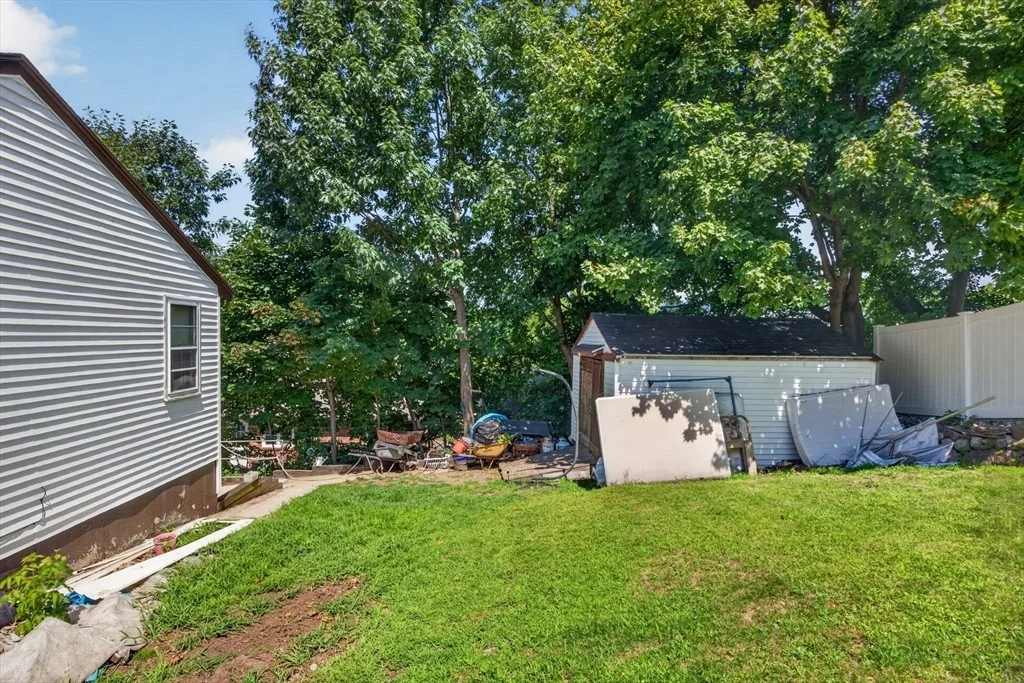 Photo of 39 Mountain Ave