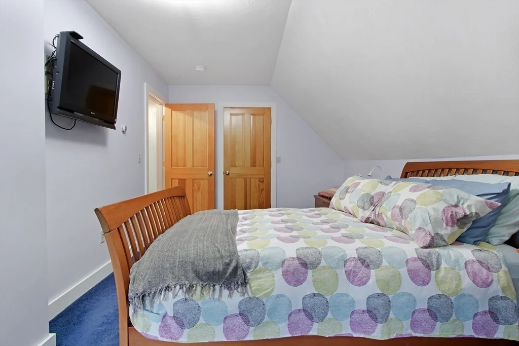 Photo of 144 Worcester Rd