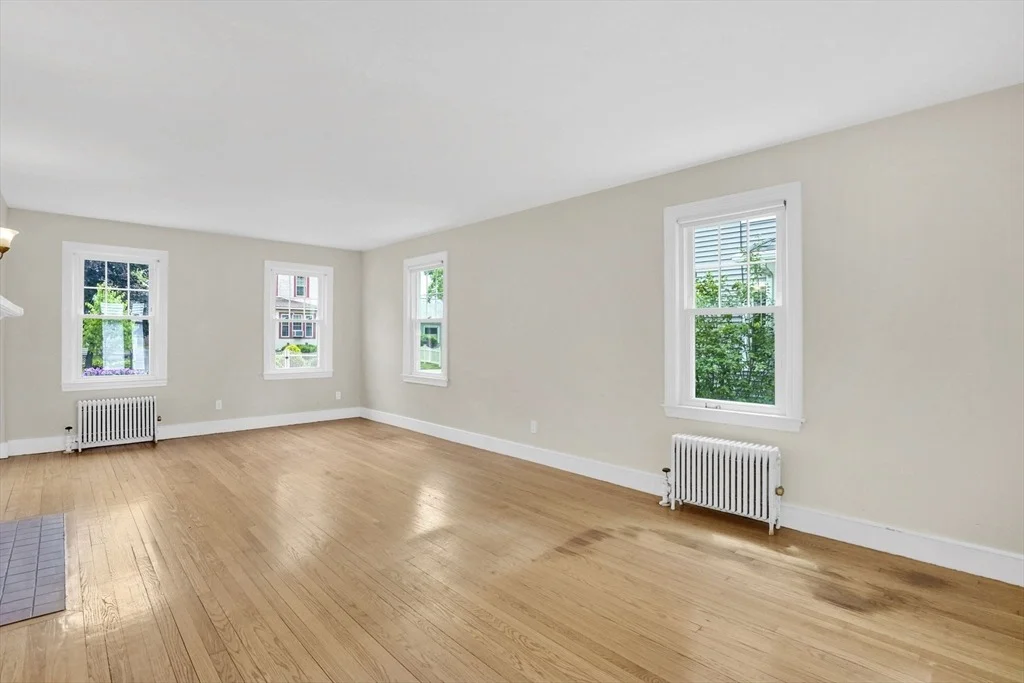 Photo of 82 Biltmore St