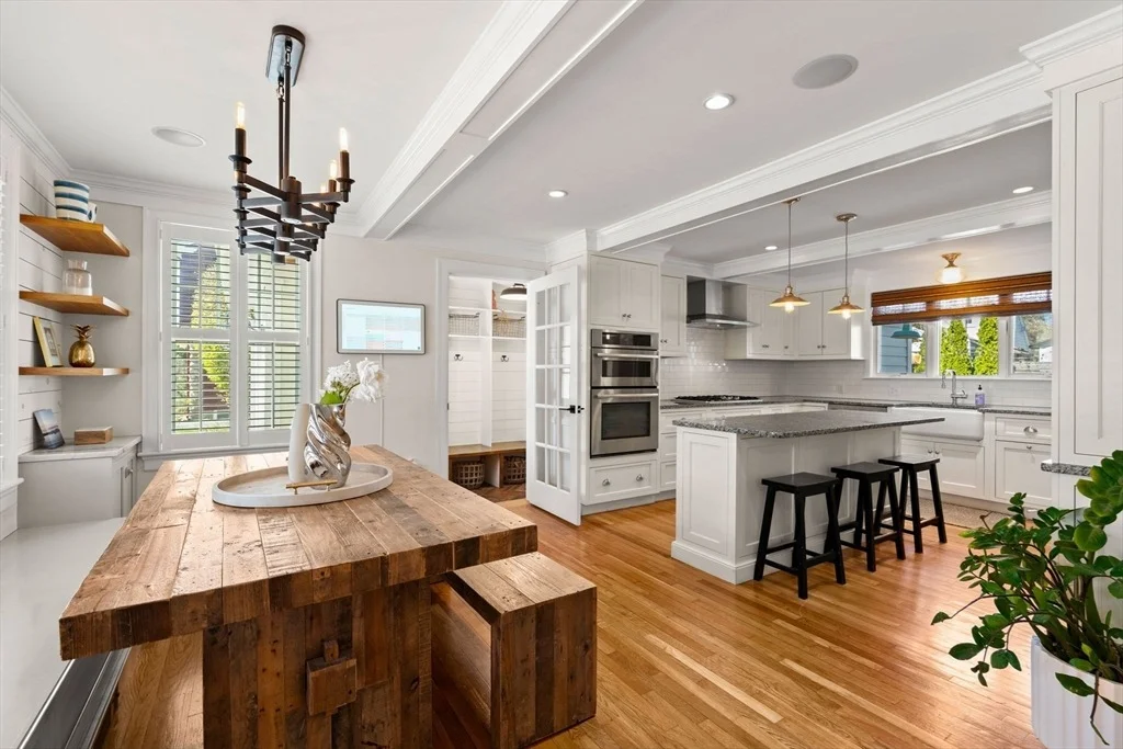 Photo of 18 Rose Ave