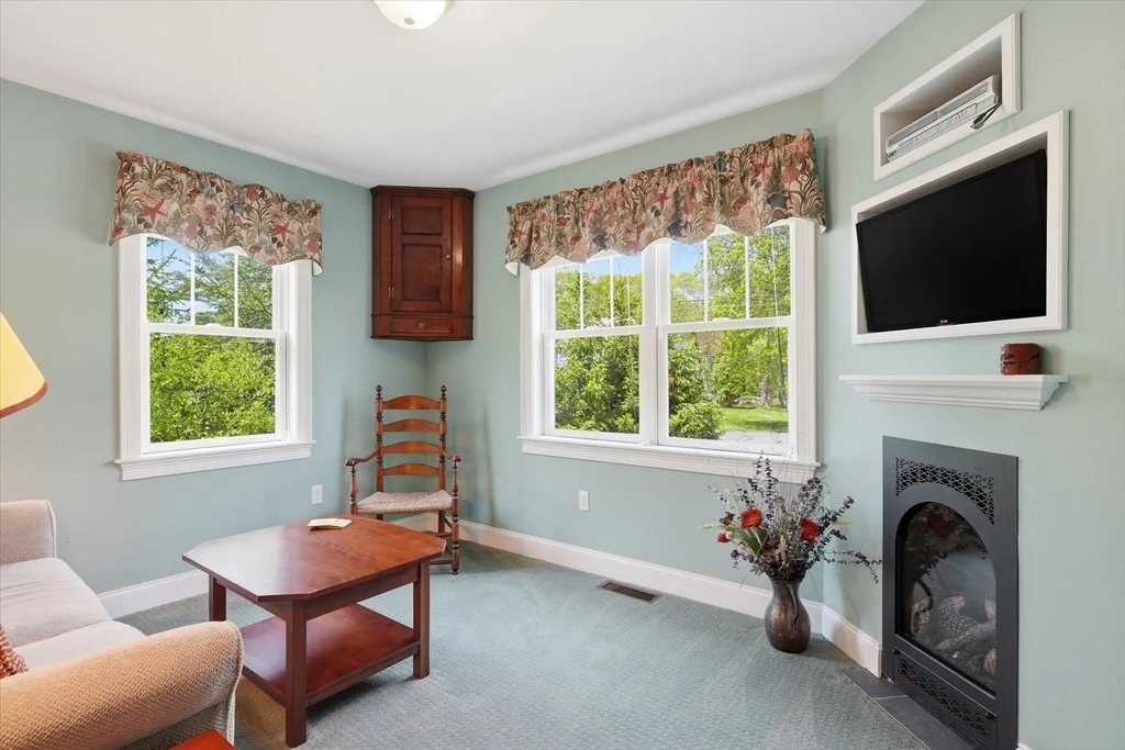 Photo of 87 Elm St
