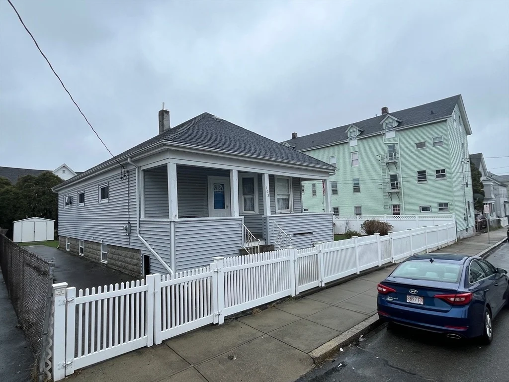 Photo of 103 Davis St